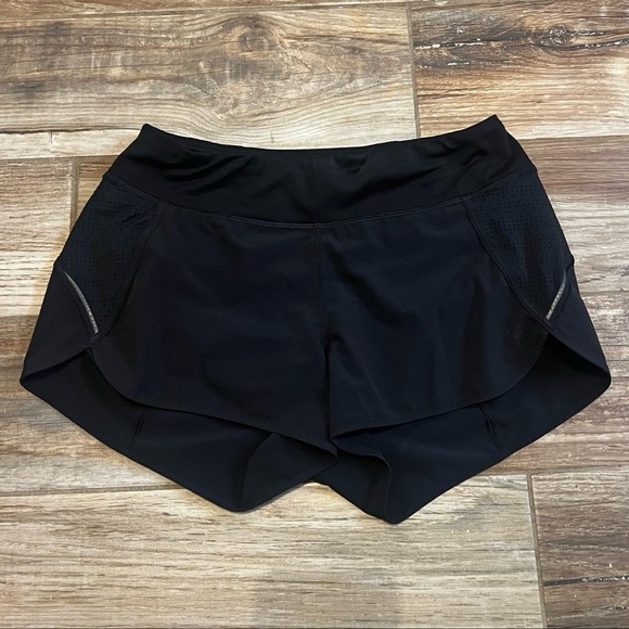 Athleta Black Running Shorts - Picture 1 of 3